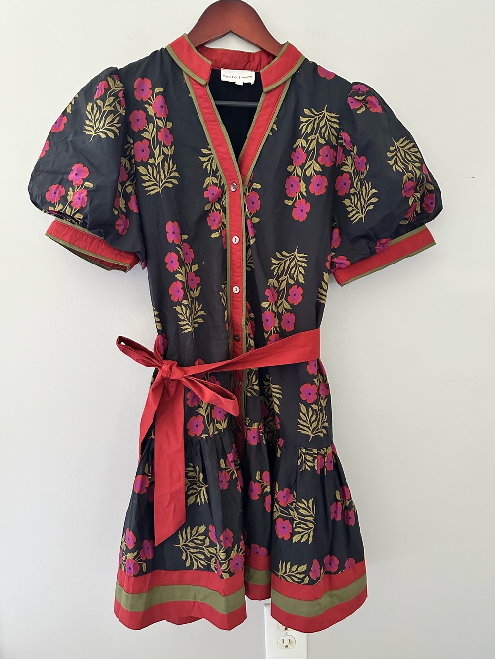 Floral Puff-Sleeve Full Button Dropped Waist Dress with Lining & Red Trim